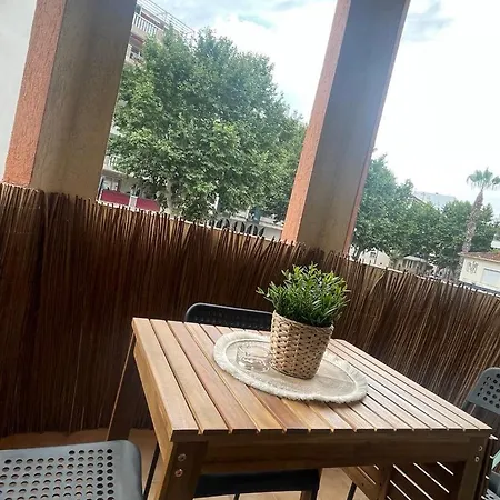 Joli Au Centre De Les Pins Apartamento Juan-les-Pins